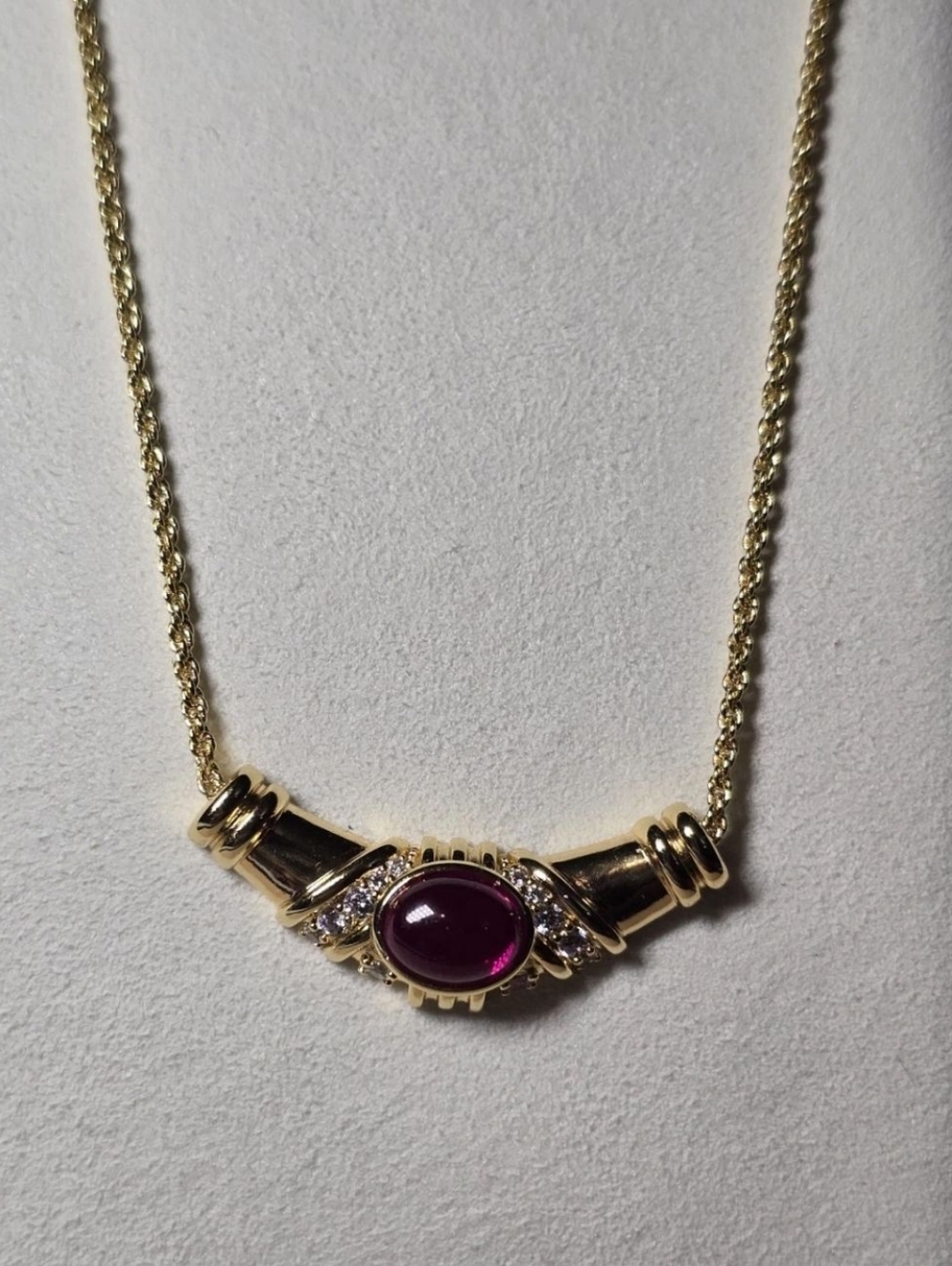 Lola Necklace By Oomiay